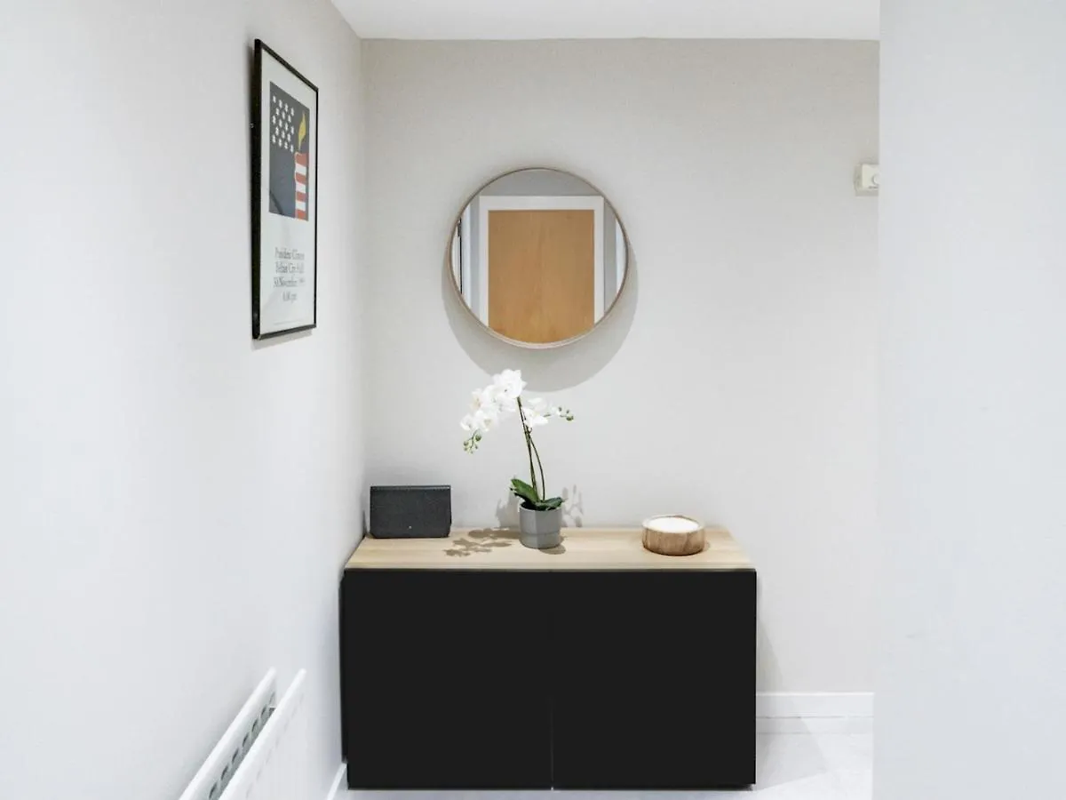 Pass The Keys Stunning 1Br Apt In No 1 Location With Free Parking Belfast Apartment